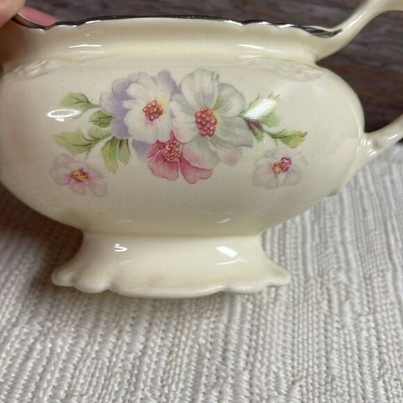 Creamer China Pitcher Fluffy Rose 1 (Platinum Trim) by HOMER LAUGHLIN - Picture 4 of 9